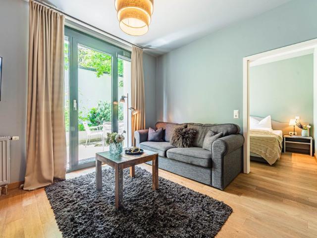 City Residence: Großzügige 2 Zimmer Wohnung in einem Apartmenthaus am Merianplatz