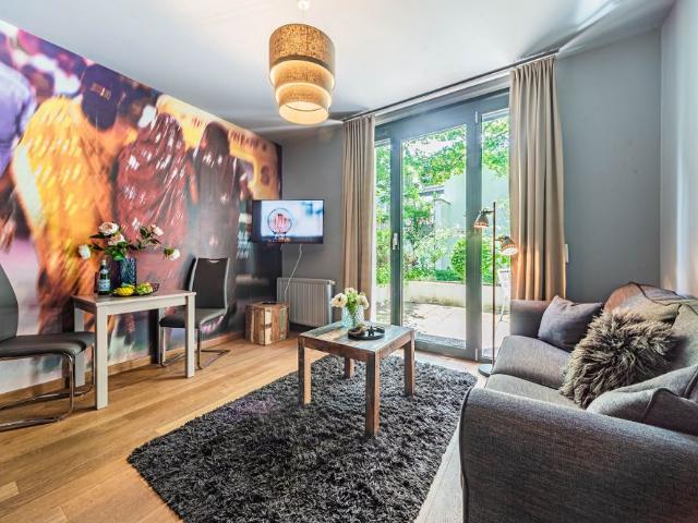City Residence: Großzügige 2 Zimmer Wohnung in einem Apartmenthaus am Merianplatz