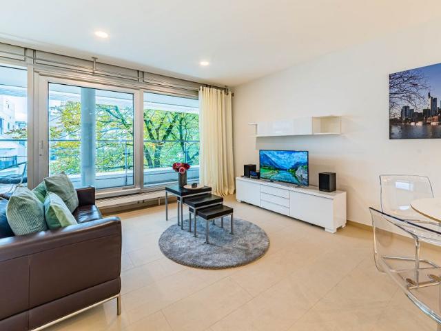 City Residence: Hochwertige 2 Zimmer Wohnung nahe Main und Oper