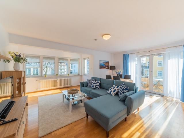 City Residence: Light flooded apartment in a prime location – euhabitat