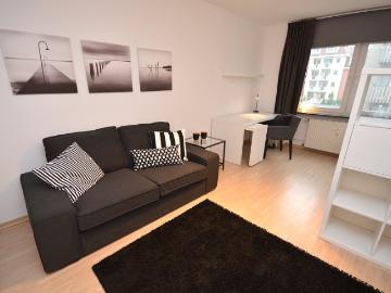 City Residence: Modern 1 bedroom apartment near Berger street – euhabitat