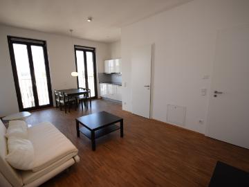 City Residence: Modern 2 room apartment with a balcony in the Europaviertel – euhabitat