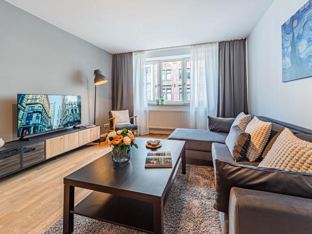 City Residence: Modern 2 room apartment near the Main – euhabitat