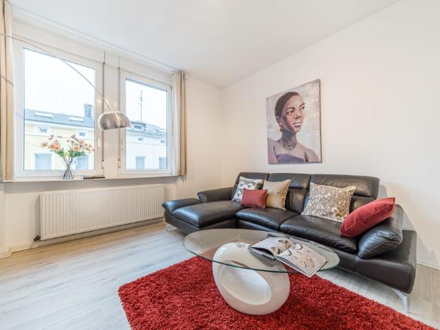 City Residence: Modern möblierte Wohnung im beliebten Sachsenhausen