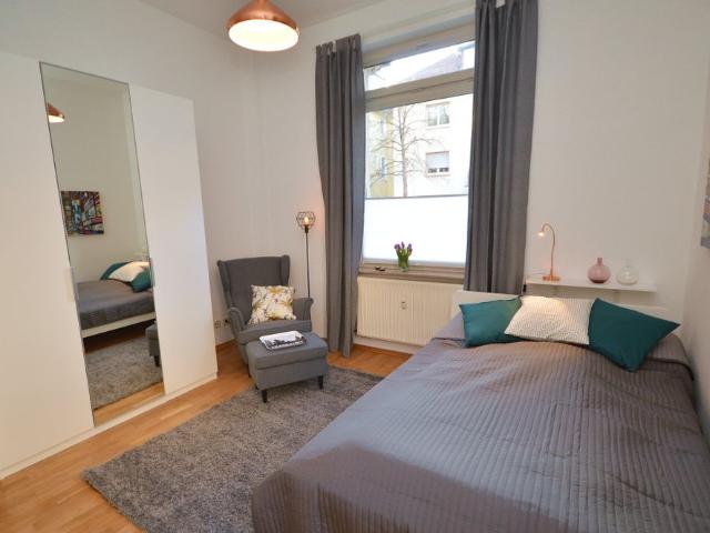 City Residence: Modern möblierte 1. Zi. Wohnung in Laufnähe zur Alten Oper