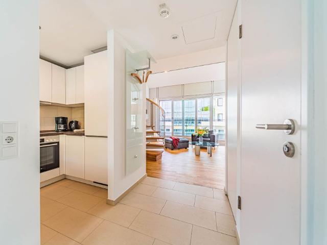 City Residence: Moderne und hochwertige Maisonette Wohnung nahe dem Fluss Main und Opernhaus