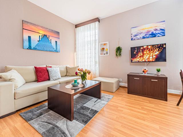 City Residence: Modernly furnished 2 room apartment located in the city centre – euhabitat