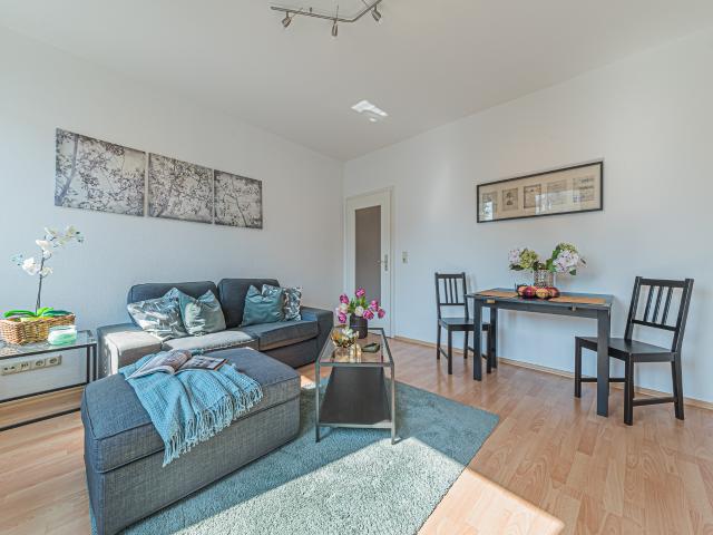 City Residence: Nice 2 bedroom apartment in popular Nordend location – euhabitat