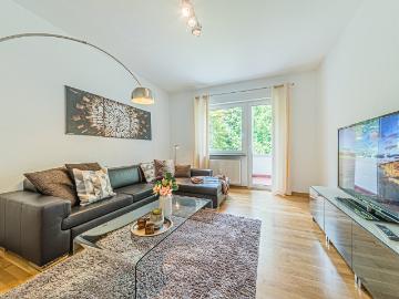 Wohnung mieten in Schlehenweg, Frankfurt - Aufzug