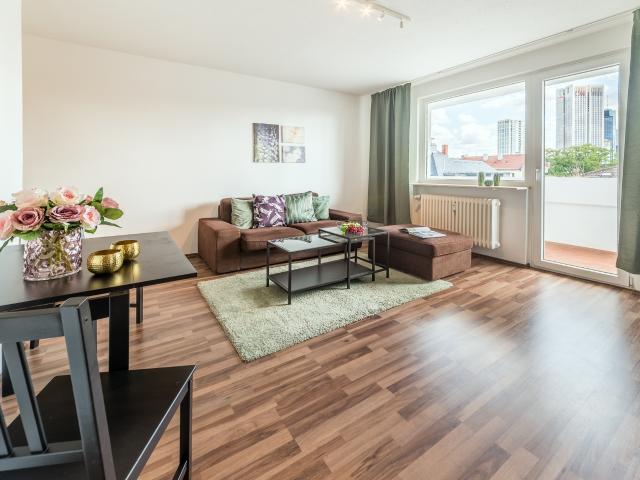 City Residence: Nicely furnished apartment with a skyline view in a beautiful Westend location – euhabitat
