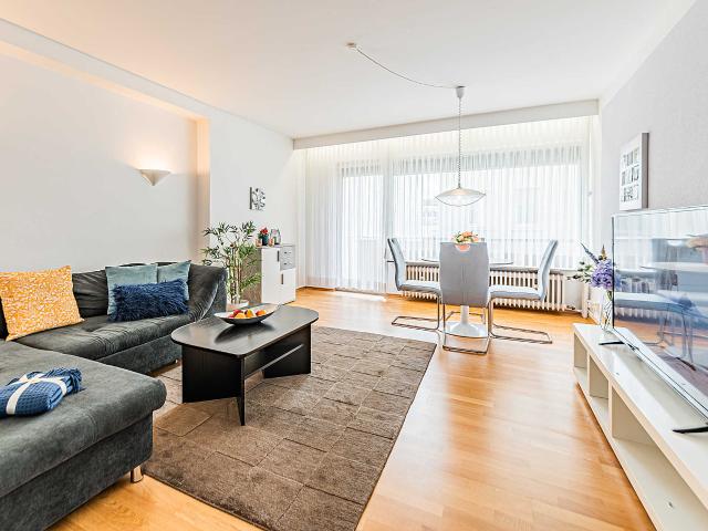 City Residence: Nicely furnished 2 room apartment with balcony – euhabitat