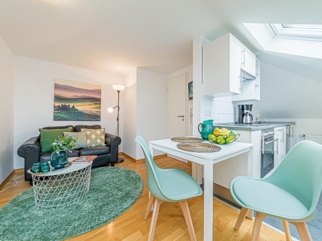 City Residence: Pretty attic apartment in Sachsenhausen – euhabitat