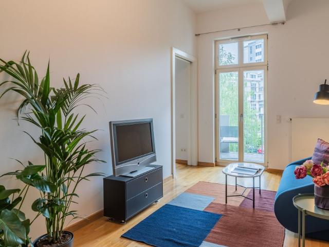 City Residence: Repräsentative Stadtwohnung in exklusiver parkartiger Wohnanlage