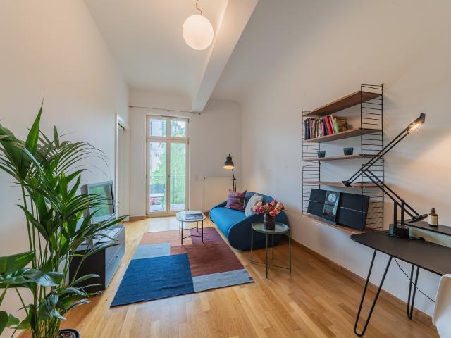 City Residence: Representative city apartment in exclusive park like residential complex – euhabitat
