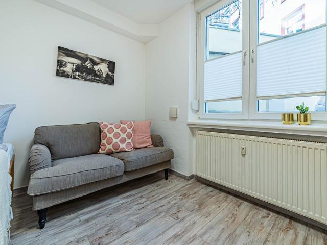 City Residence: Schön möbliertes und modernes Apartment im Nordend