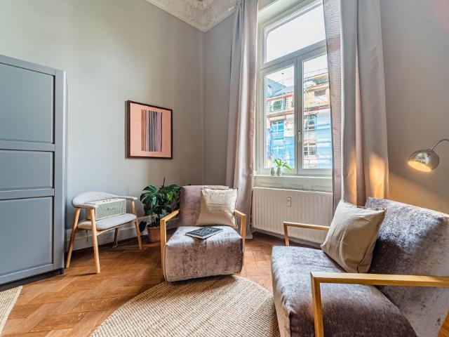 City Residence: Schönes Apartment im Westend nahe Messe
