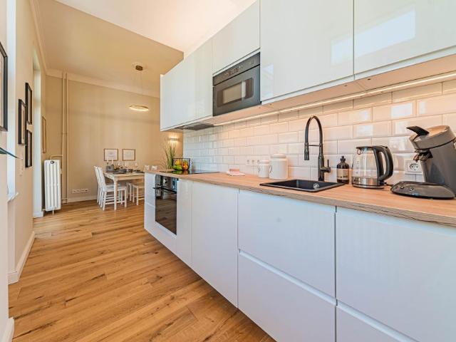 City Residence: Stilvolle 3 Zimmer Wohnung mit 2 Balkonen
