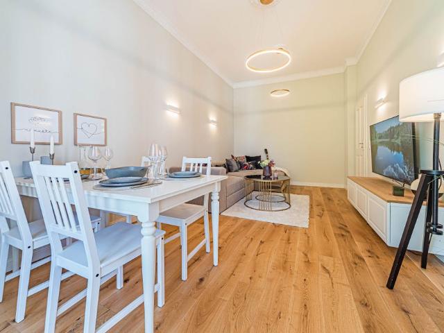 City Residence: Stilvolle 3 Zimmer Wohnung mit 2 Balkonen