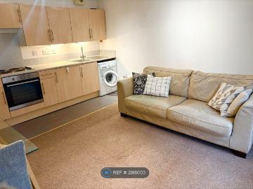 City Road, Bristol BS2, 1 bed flat to rent, £1,100 pcm | PrimeLocation