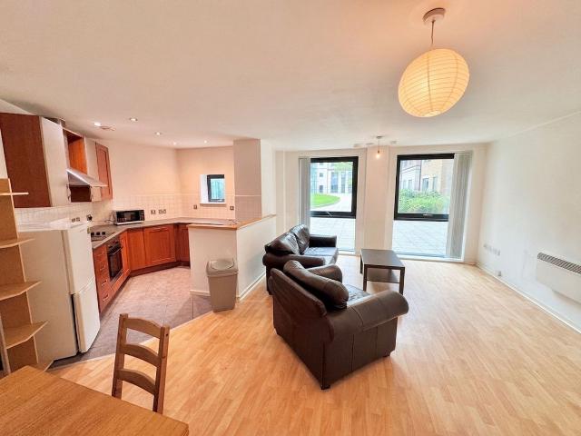 City Road East, City South M15, 2 bed flat to rent, £1,350 pcm | PrimeLocation