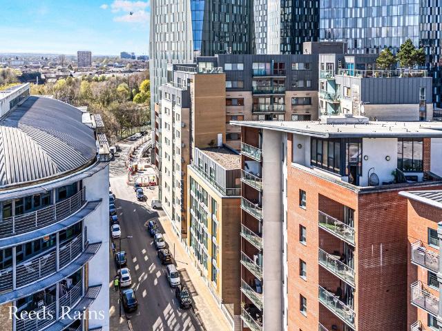 City Road East, Manchester, Greater Manchester M15, 2 bed flat to rent, £1,450 pcm | PrimeLocation
