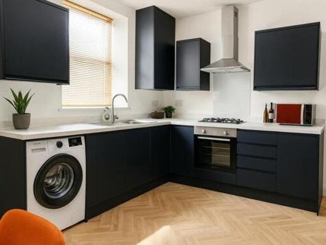 City Road, Sheffield, 3 Bedroom House