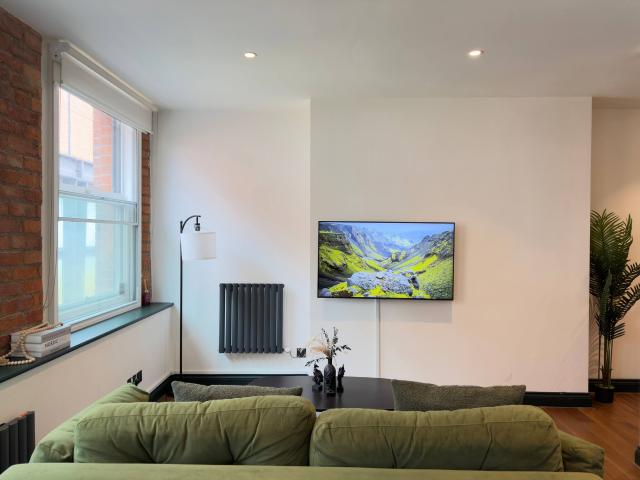 City Stop Manchester, 8 Dantzic Street, Manchester, M4 2AD, United Kingdom | 2 bed apartment for rent #171946260 | Rentberry