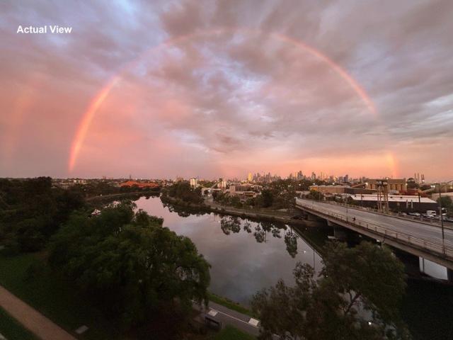 City Skyline & River Views That Steal the Show