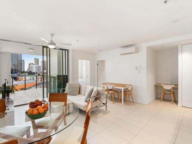 City Skyline Views. Rare Floorplan. Resort Style Living