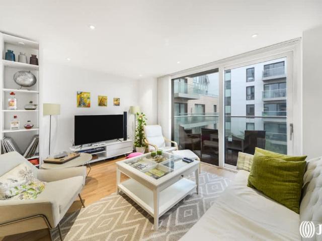 City View Apartments, Devan Grove, N4