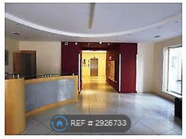City View, Ilford IG1, 2 bed flat to rent, £1,900 pcm | PrimeLocation