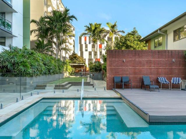 City Views and Resort Style Living in the Heart of West End