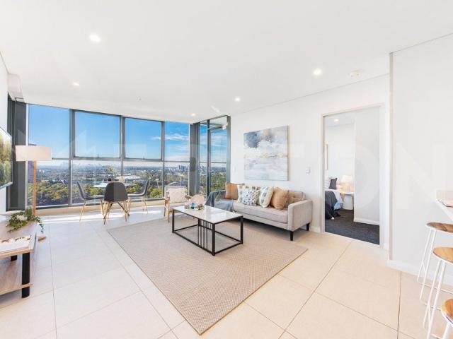 City Views | Large Two Bedroom