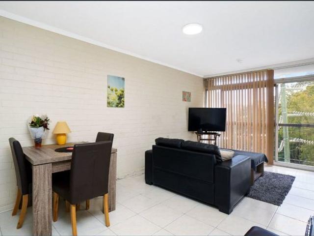City Views & Lifestyle Convenience in the Heart of East Perth