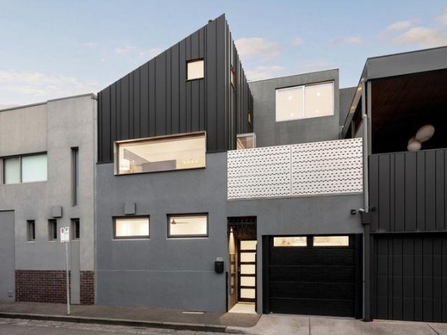 City Views, Secure Garage, Village Lifestyle