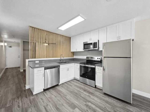 City Villas Apartments Studio Apartment for Rent at 841 16th St, San Diego, CA 92101 East Village
