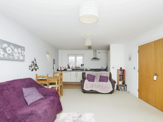 City Walk, Derby DE1, 2 bed flat to rent, £950 pcm | PrimeLocation