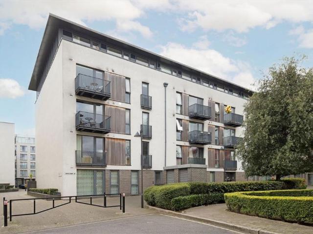 City Walk, London SE1 1 bed flat to rent £2,700 pcm £623 pw