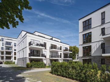 Citynah wohnen, Ruhe genießen: 3 Zi. mit großzügigem Wohnraum Tageslichtbad Abstellraum und Balkon