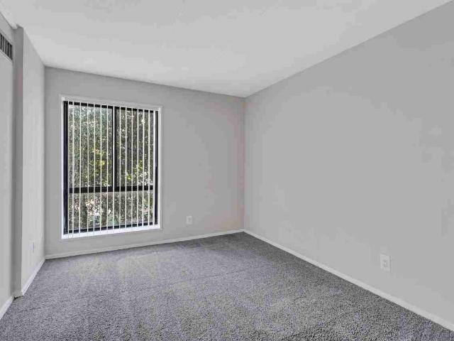 Cityside Huntington Metro Studio Apartment for Rent at 6034 Richmond Hwy, Huntington, VA 22303 Huntington