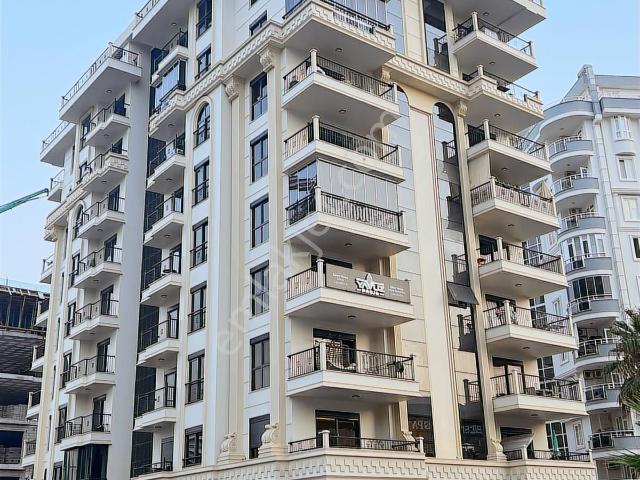 Citadel Residence Mahmutlar'da Lüks Dubleks Daire