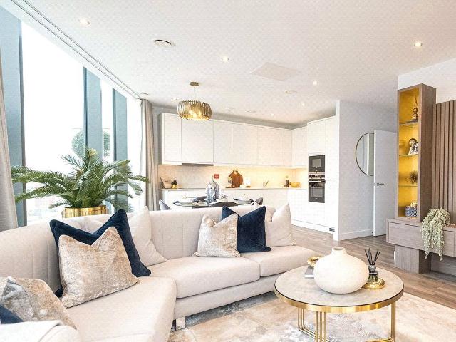 Citrine House, Lismore Boulevard, Colindale Gardens NW9, 1 bed flat to rent, £2,050 pcm | PrimeLocation