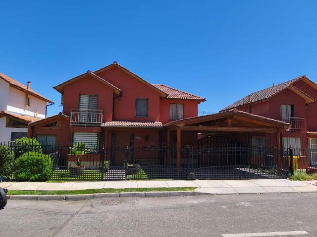 Ciudad de los valles pudahuel. casa en venta