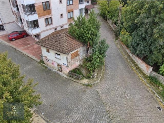 Civan Emlaktan Yenimescit Mahallesinde Satılık Müstakil