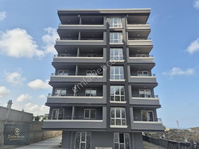 Civandan Yeni Devlet Hastane Yanı Deniz Manzaralı Satılık 1+1