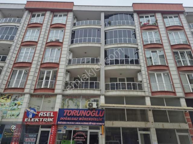 Civandan Çarşamba Sarıcalıda Site İçi Satılık Geniş 3+1