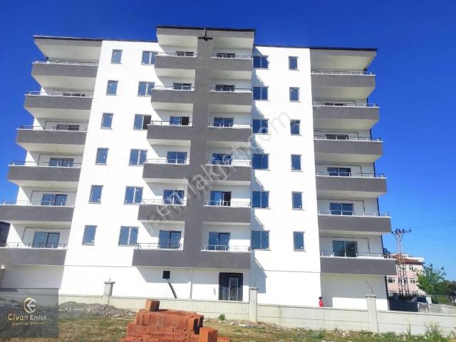 Civandan Gökdelenler, Özel Okullar Bölgesinde Sıfır 2+1 Daire