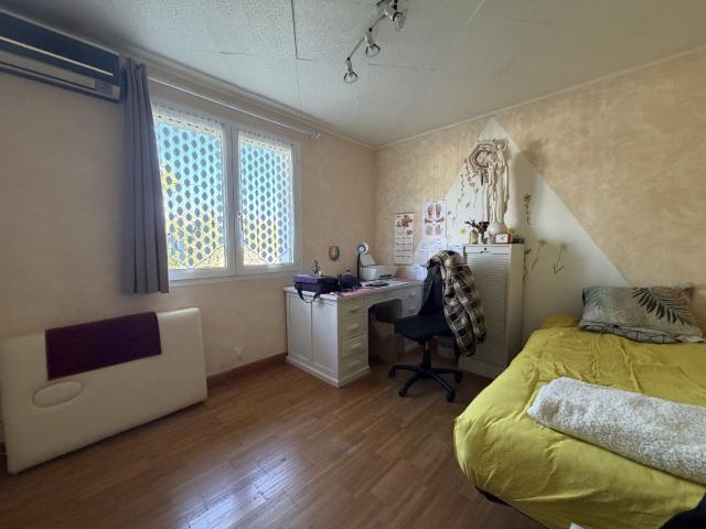 CIVENS VILLA TRADITIONNELLE D'ENVIRON 100 M2 SUR 900 M2 DE TERRAIN