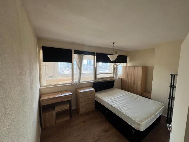 Civic Close, Birmingham B1 1 bed flat to rent £1,100 pcm £254 pw
