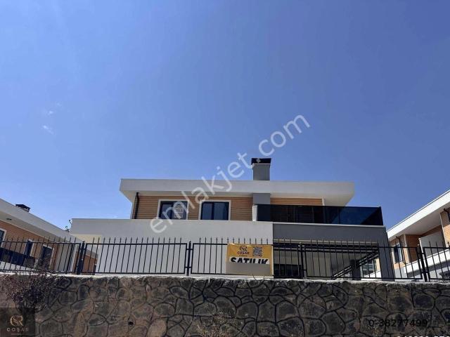 coşar Gyo Lilium Garden Sitesinde Satılık 5+1 Lüks Villalar